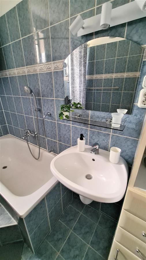Vitorlas Apartman Sárvár Eksteriør bilde